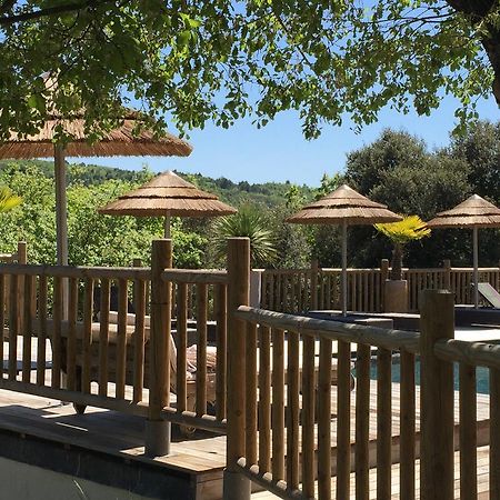 La Maison Des Collines Hotell Allemagne-en-Provence Exteriör bild
