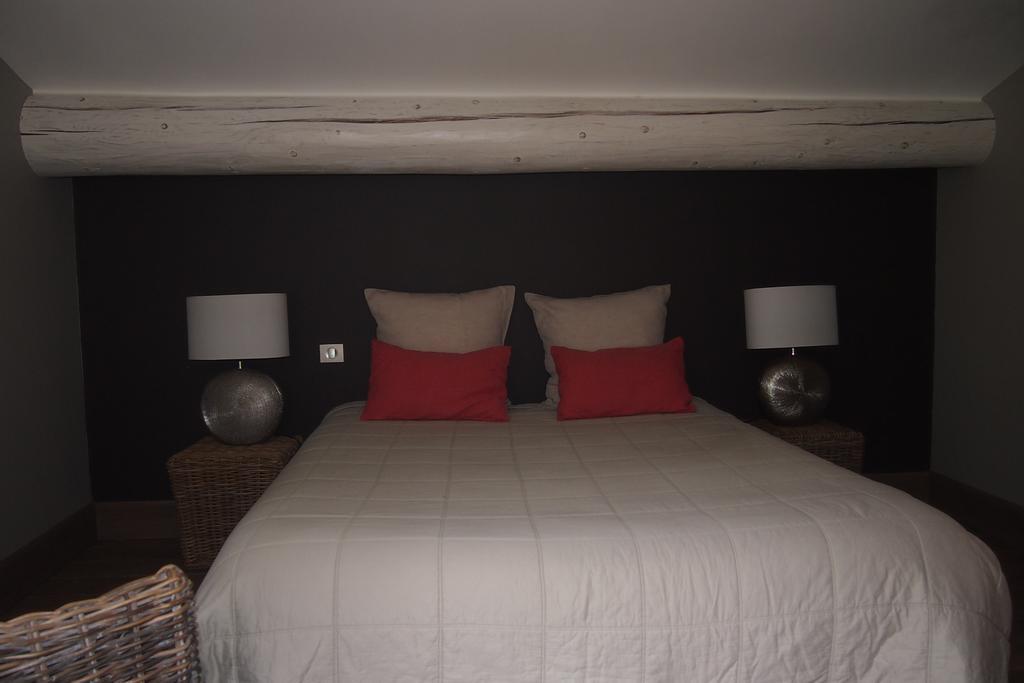 La Maison Des Collines Hotell Allemagne-en-Provence Rum bild