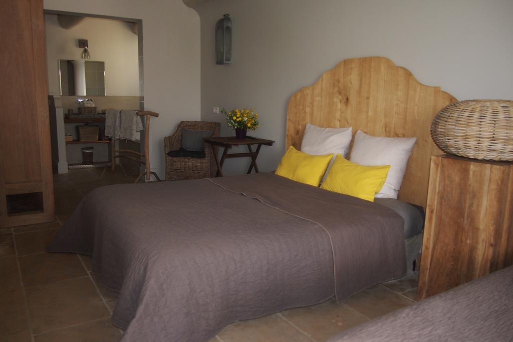La Maison Des Collines Hotell Allemagne-en-Provence Rum bild